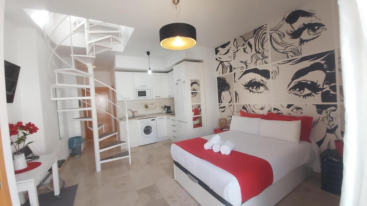 דירות מאלגה Del Parque Flats Atico Pena מראה חיצוני תמונה